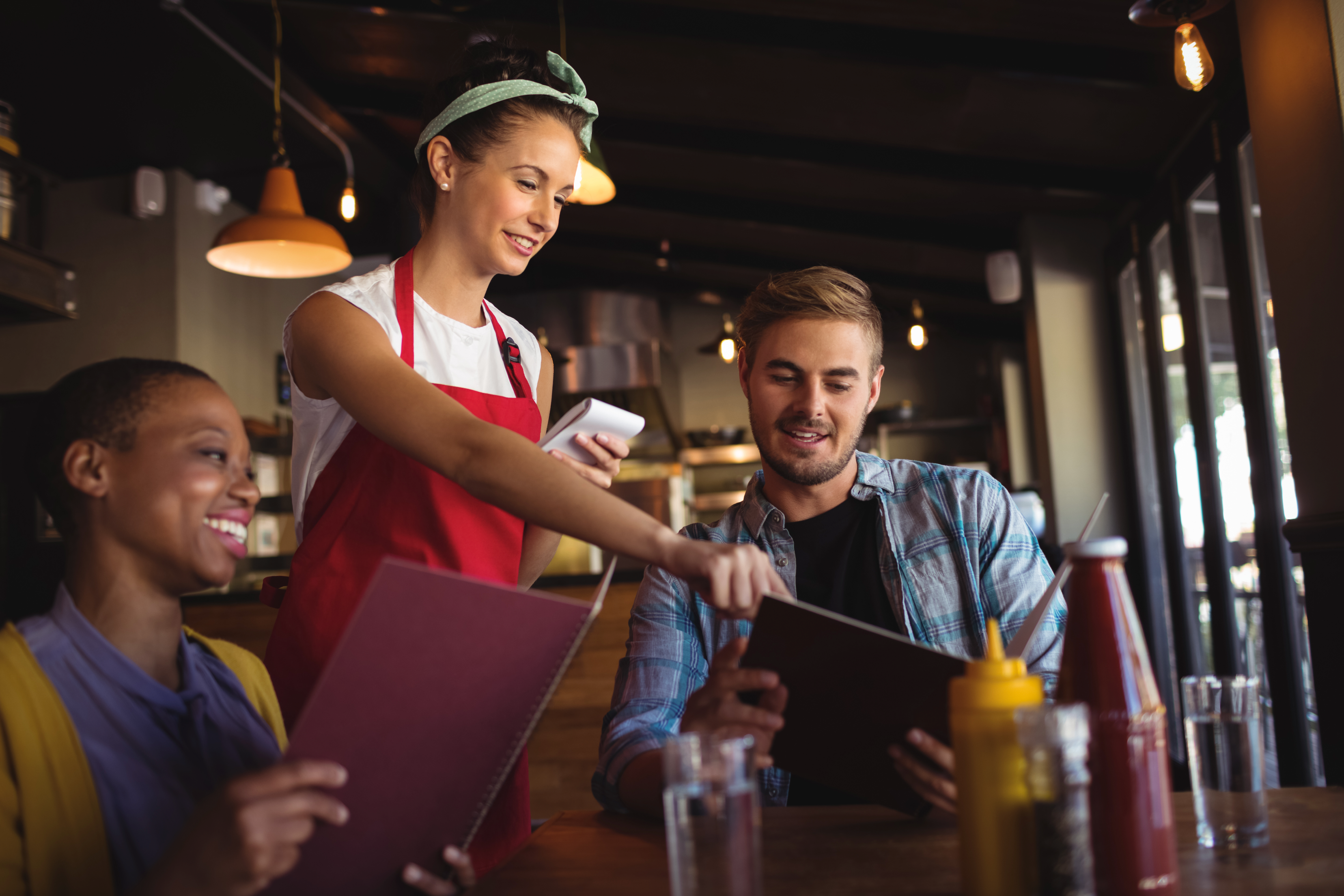 Service - Waitress & Customers